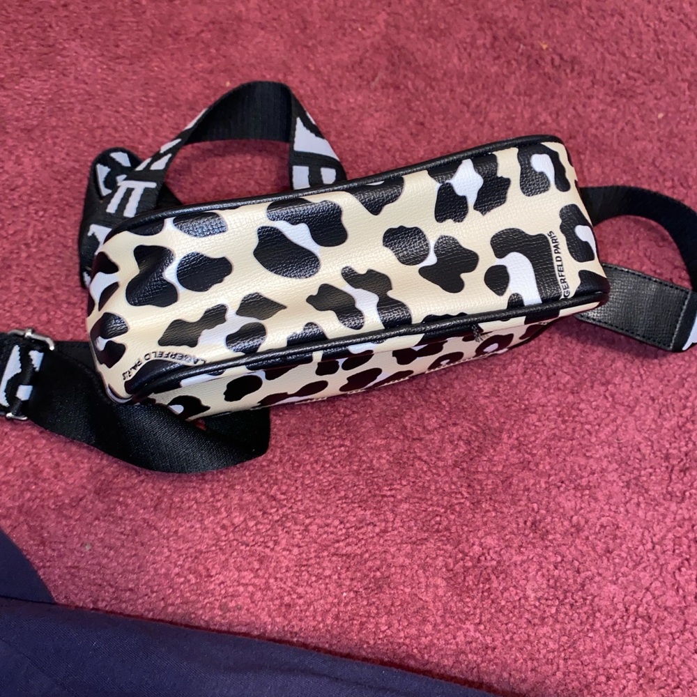 Leopard Print Crossbody Bag like new gently used - Picture 5 of 6